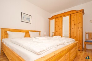 Unclassified image, 2 of 28, button - Villa Margot Whg. 38 - VM 38 (Heringsdorf)