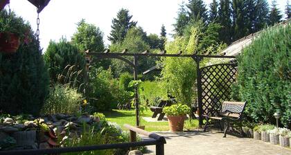 FW Warme Bode with 2 bedrooms - Ferienwohnungen Königshof