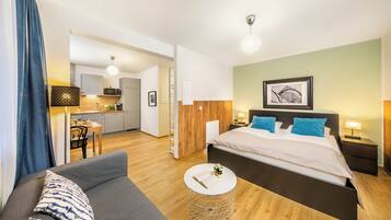 Superior Studio, Balcony | Property entrance