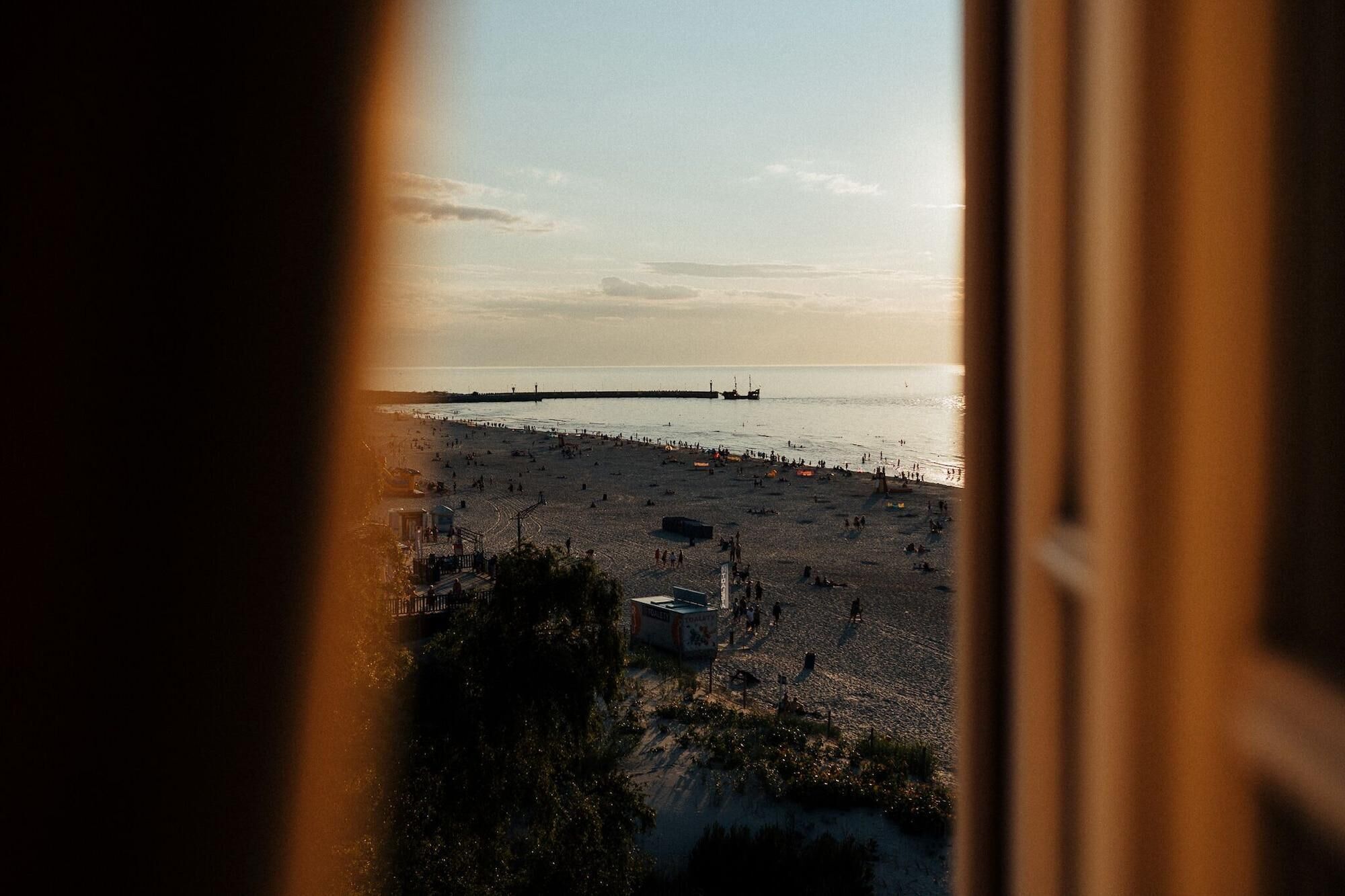 Ropa de cama de alta calidad y minibar 