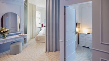 Cofres nos quartos, individualmente decorados