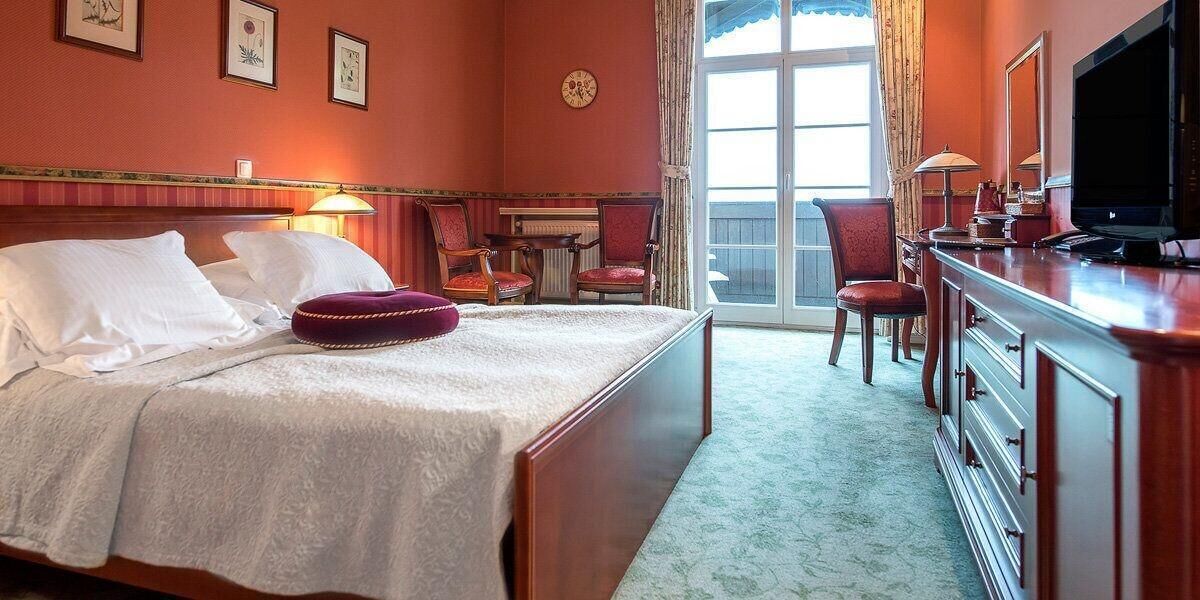 Premium bedding, minibar, in-room safe, individually decorated