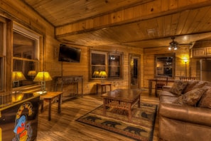 Spielezimmer