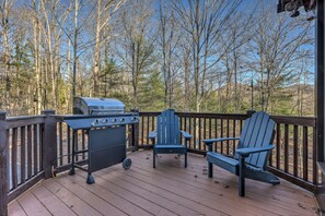 Cabin, 3 Bedrooms | Balcony