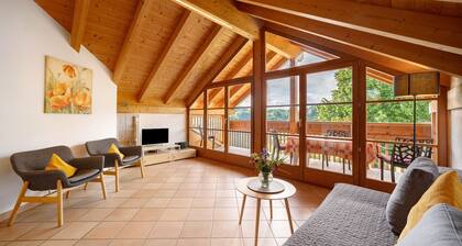 Ferienwohnung 'Stettnerhof Penegal' mit Bergblick, Terrasse, Gemeinschaftsgarten und WLAN