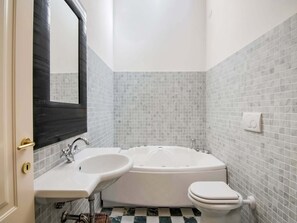 Whirlpool, Bidet