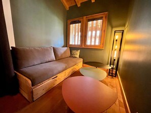 TV, fireplace - Traditional chalet with mountain view - 12 guests (Samoëns)