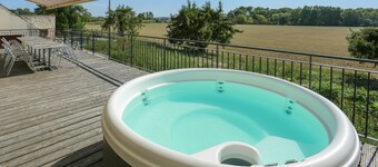 Country estate 15 minutes from Auxerre