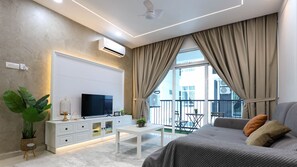 Elite Apartment | Living area