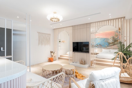 Family Quadruple Room | Free WiFi, bed sheets