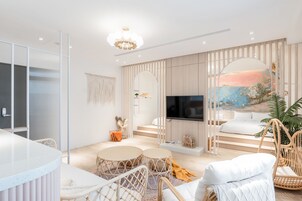 家庭四人房 | 免費 Wi-Fi、床單