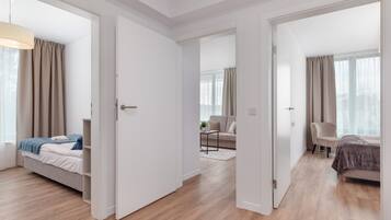 2 bedrooms, iron/ironing board, WiFi, bed sheets