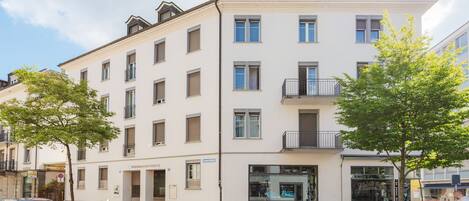 واجهة المنشأة