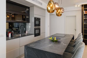 Fridge, microwave, oven, dishwasher