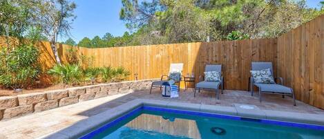 Piscine extérieure, piscine chauffée