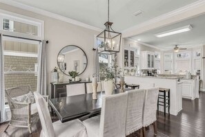 Dining - Private Pool-4 bikes (Santa Rosa Beach)