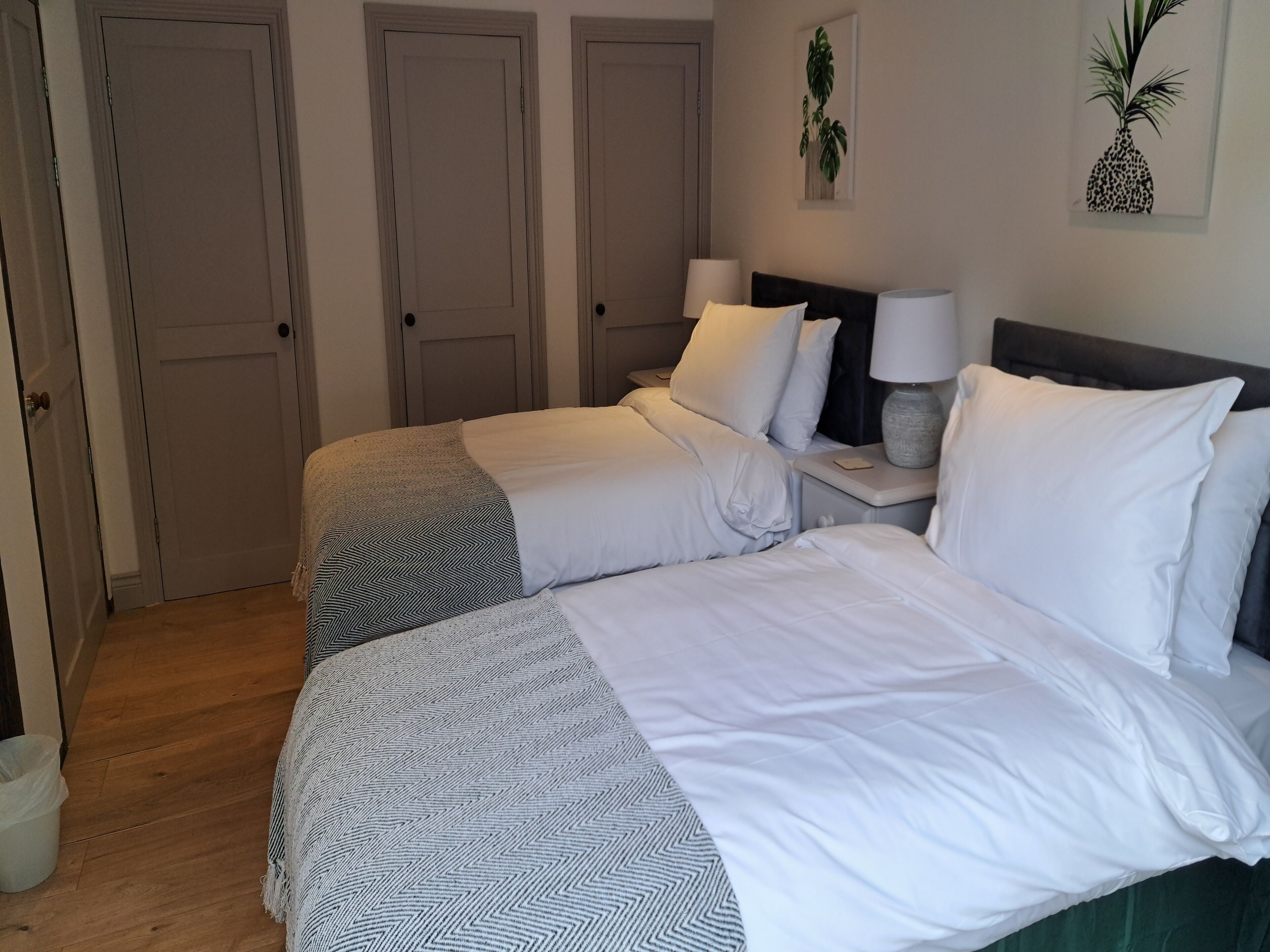 Photo - Swan House Tea Room and Bed & Breakfast