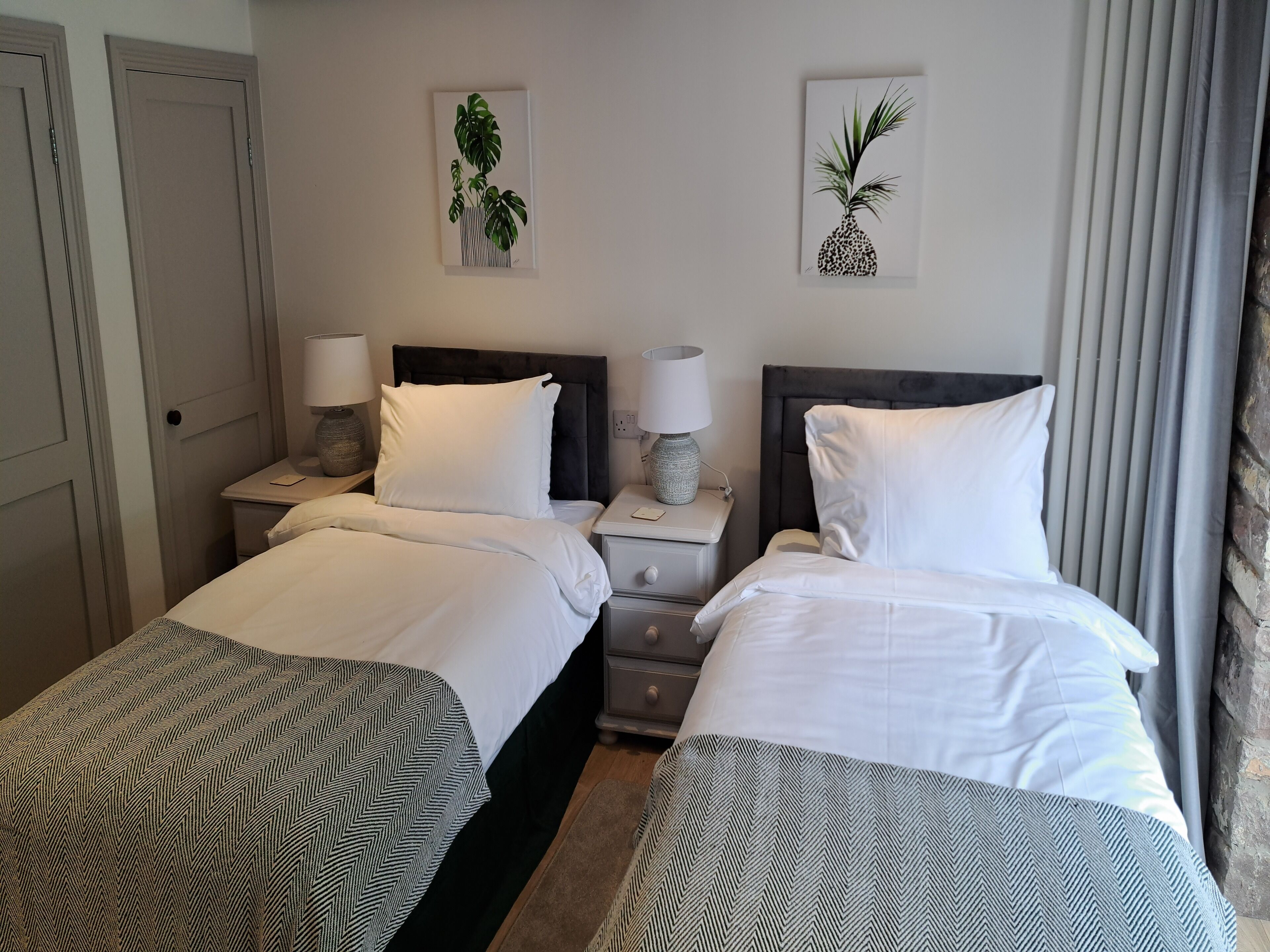 Twin Room, Accessible, Ground Floor | Bed sheets