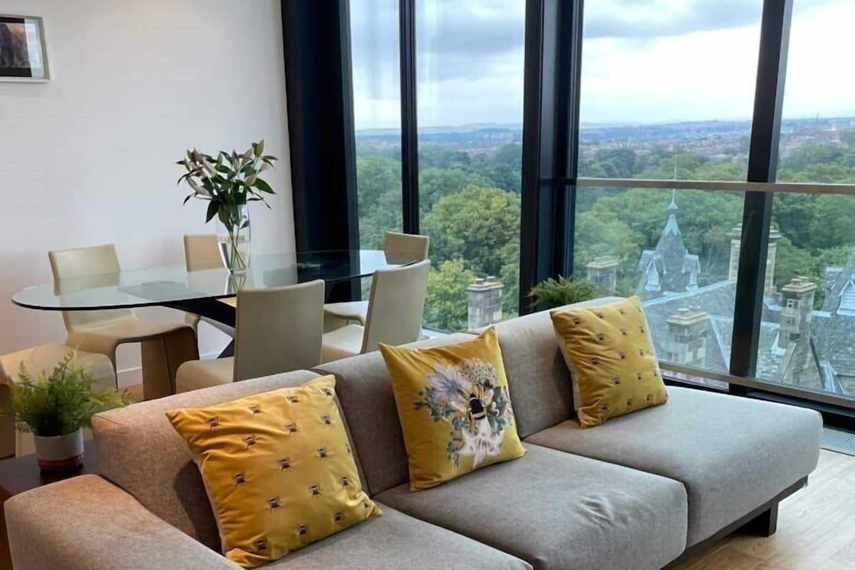 Executive appartement, 3 slaapkamers, uitzicht op park (Terrace access by stairs only) | Woonruimte