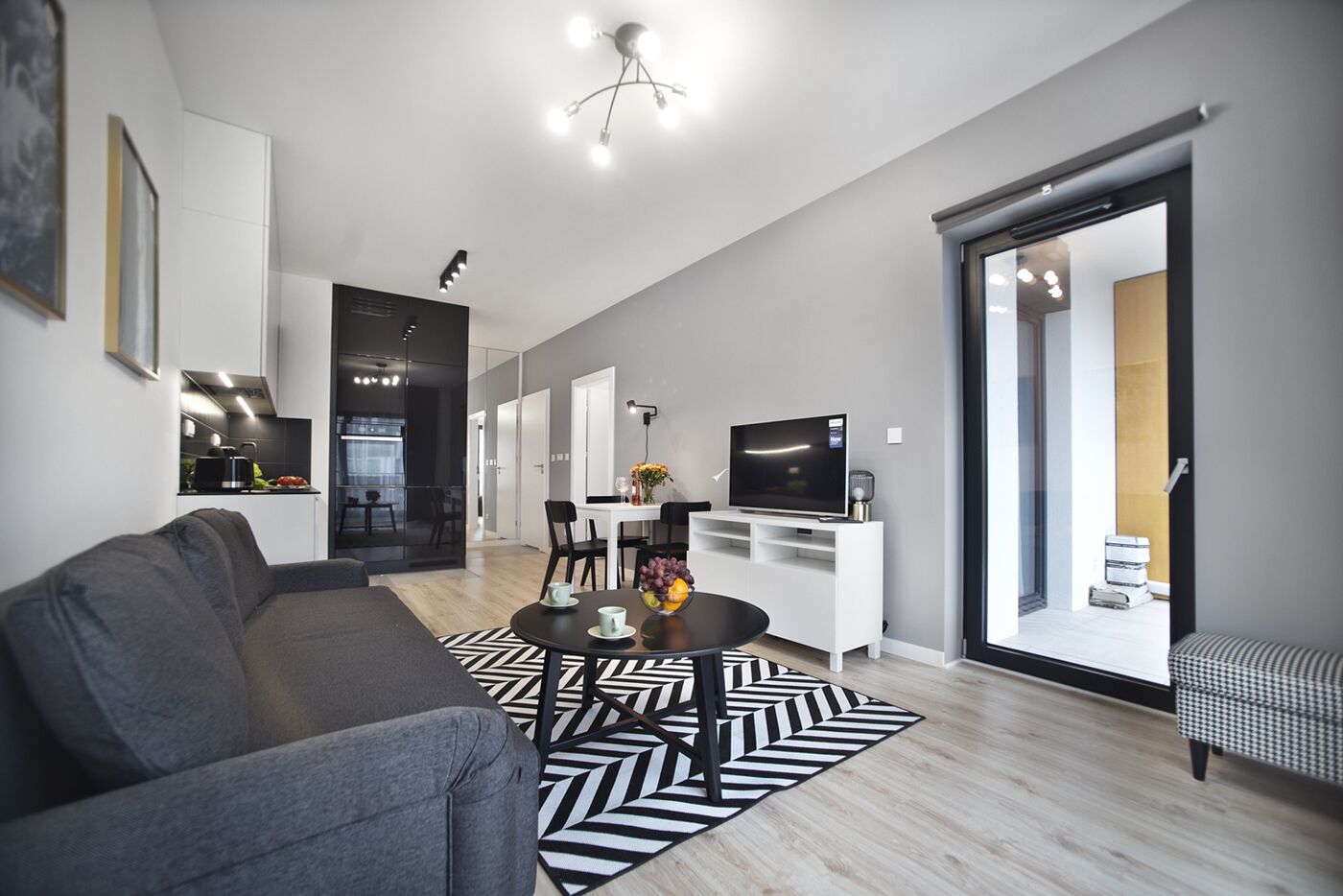 Televisión LCD 40 pulgadas con canales de televisión por cable