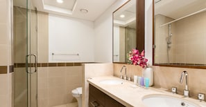 Family Double Room | Bathroom