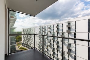 Deluxe Apartment | Balcony - P&O Apartments Kasprzaka III (Warsaw)