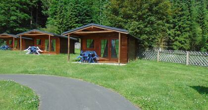 "Squirrel" log cabin in the Gelenau outdoor pool