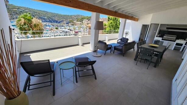 Outdoor dining - Spacious apartment with large terrace and summer kitchen (Port de Sóller)