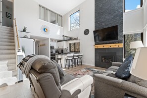 تلفزيون، مدفأة