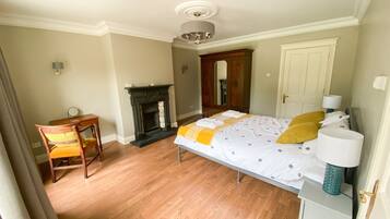 5 bedrooms, iron/ironing board, travel cot, free WiFi