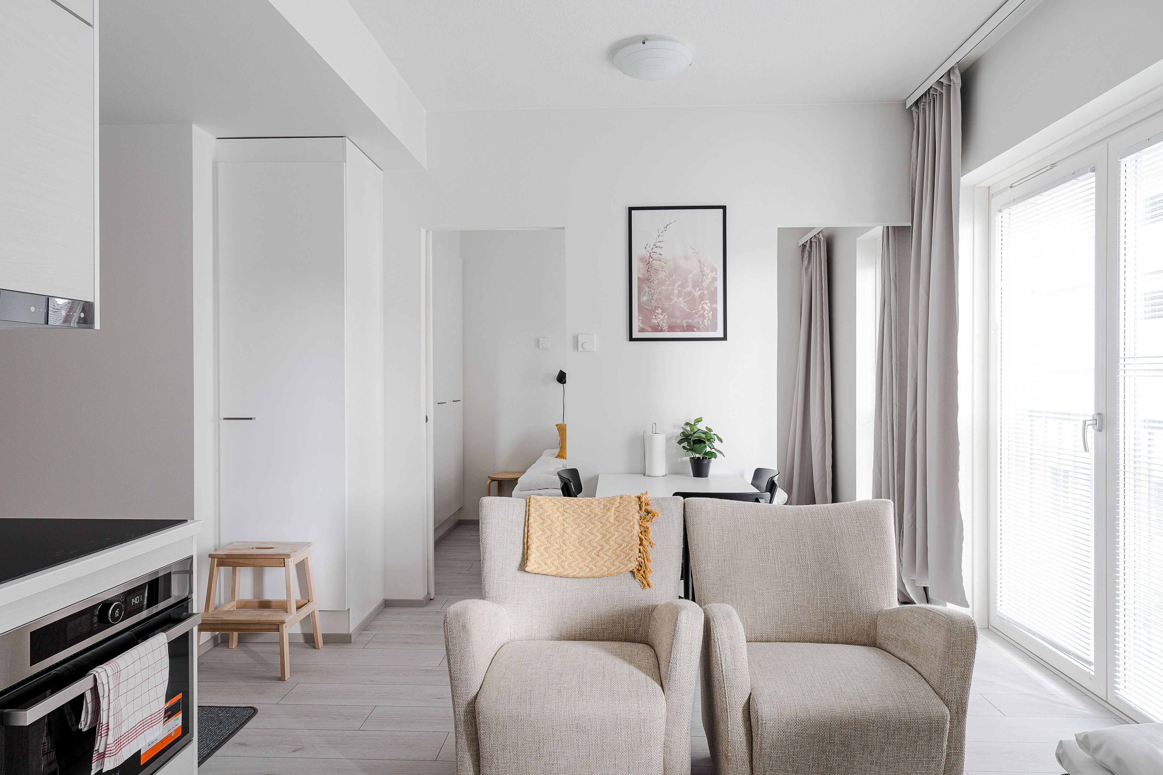 Standard Apartment, 1 Bedroom | Living area | 43-inch flat-screen TV with cable channels, TV, heated floors