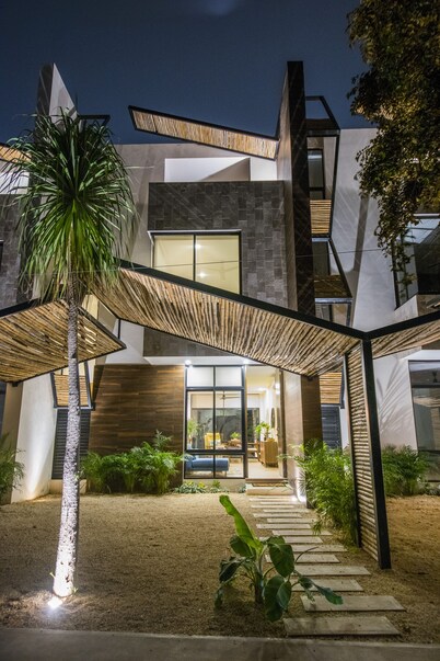 Tannah Luxury Home Camino