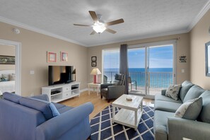 TV - PET FRIENDLY-POOLSIDE CAFE-HOT TUB- GRILL-BEACH FRONT VIEW!!!! (Panama City Beach)