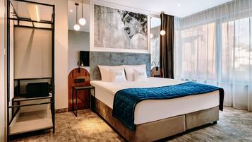 Apartment | Premium bedding, in-room safe, desk, free WiFi