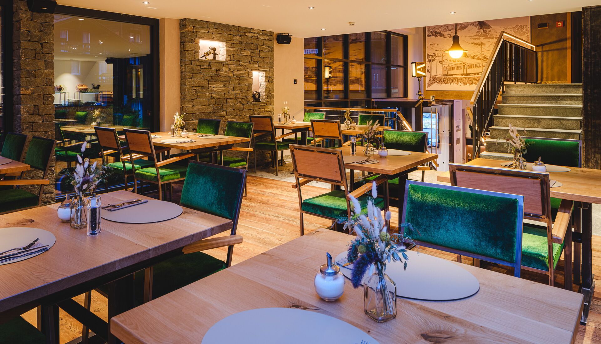 breakfast, lunch, dinner served; italian cuisine