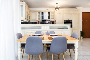 Luxury Apartment | Living area - Elegant & Spacious  Apt. with Sea View (Piraeus)
