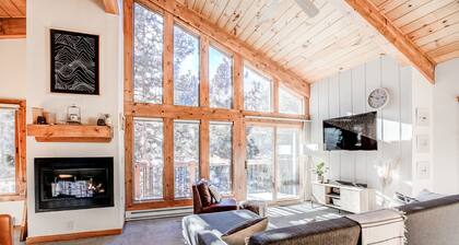 Tannenbaum By The River Condo: Walk To Town, Slopes