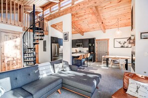 TV, fireplace - Tannenbaum By The River Condo: Walk To Town, Slopes (Breckenridge)