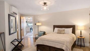 2 habitaciones, tabla de planchar con plancha, wifi y ropa de cama