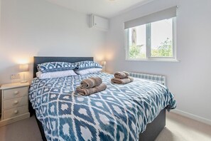 2 bedrooms, iron/ironing board, free WiFi, bed sheets - 2 Bed in Croyde (oc-18lead) (Croyde)