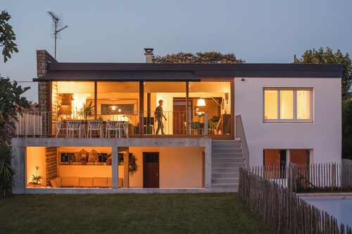 Quiet Biarritz villa with swimming pool