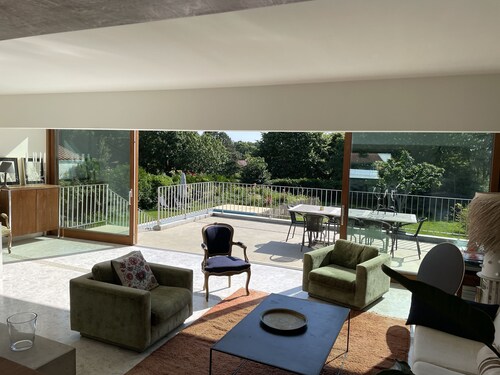 Quiet Biarritz villa with swimming pool