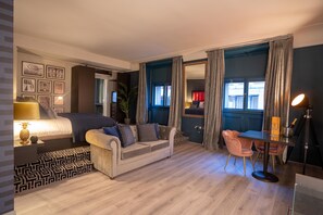 Suite Majestueuse, 1 très grand lit, non-fumeur, vue ville