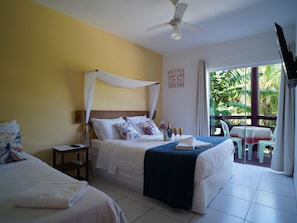 Standard-Suite | Minibar, Zimmersafe, individuell dekoriert, individuell eingerichtet