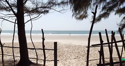 Eco-Lodge by the sea in Casamance