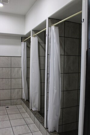 Bathroom - Hostal Inn (Ensenada)