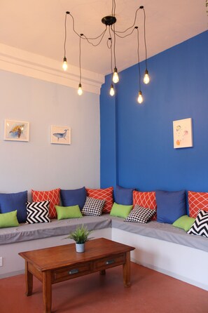 Living area - Hostal Inn (Ensenada)