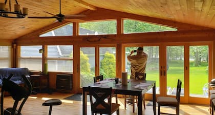 One bedroom Lakefront first floor private area in main house