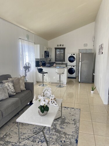 30mins away from the airport, 15mins from the famous Hellshire Beach.