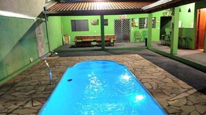 Pool - Small house in the city of waterfalls!!! (BROTAS)